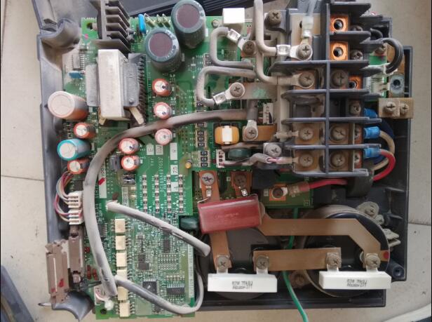 740變頻(pín)器(qì)維修